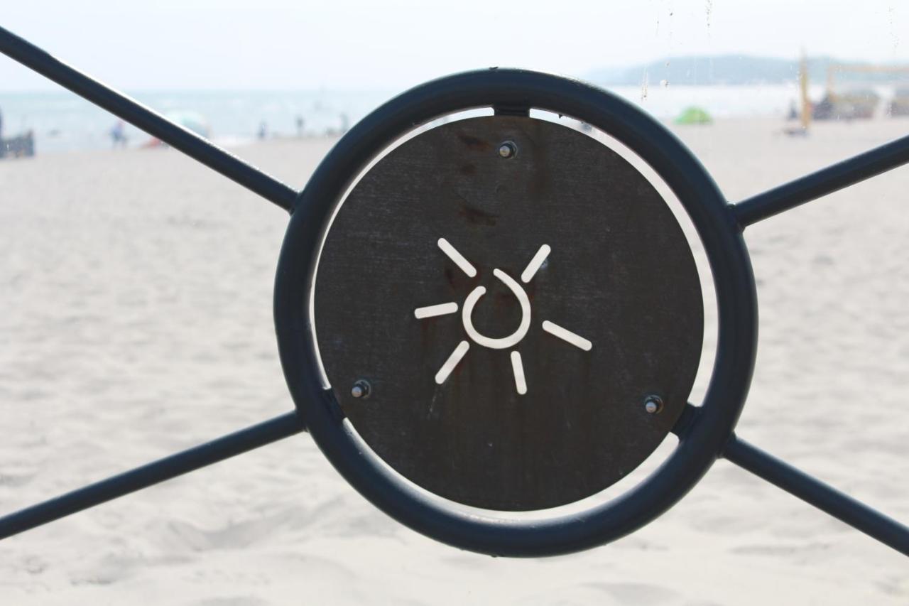Ferienwohnungen Im Haus Strandburg 그로미츠 외부 사진