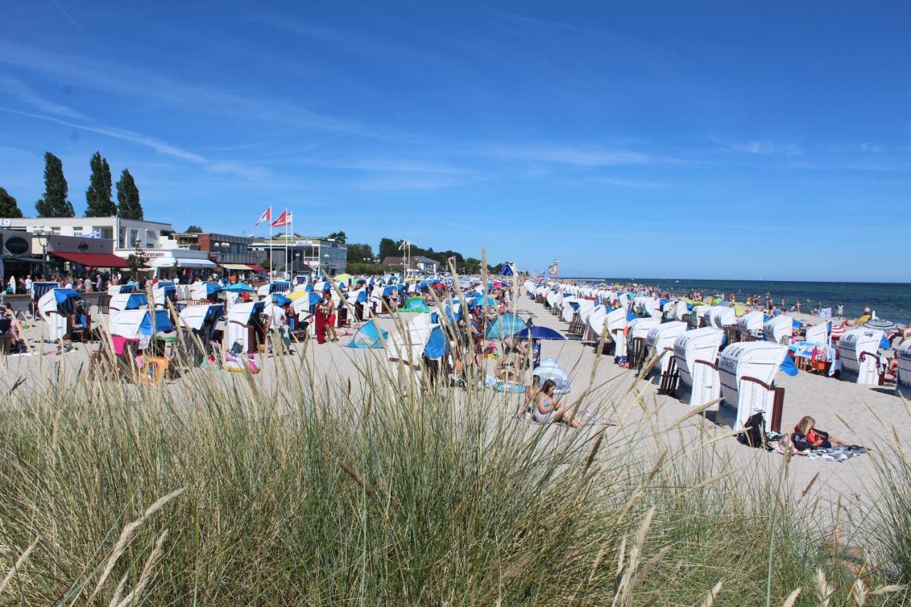 Ferienwohnungen Im Haus Strandburg 그로미츠 외부 사진