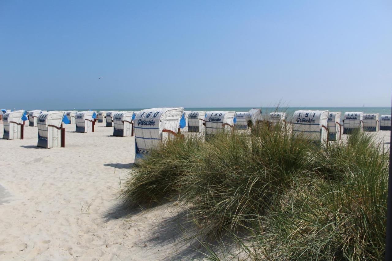 Ferienwohnungen Im Haus Strandburg 그로미츠 외부 사진